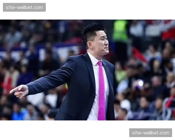 广东宏远内线短板持续暴露 杜锋寻大外援解防守困局