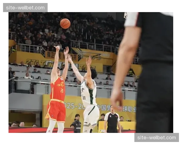 浙江浙商证券林秉圣15分4篮板4助攻,本土后卫稳步成长 浙江浙商证券林秉圣15分4篮板4助攻,本土后卫稳步成长